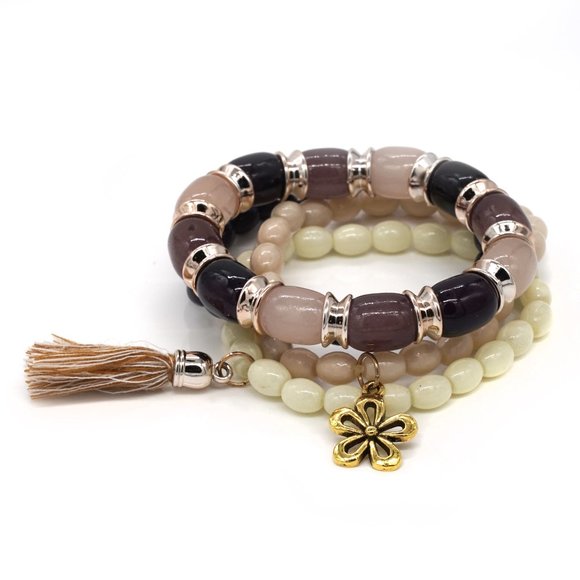 Bracelet with 4 strands and tassel. - Picture 2 of 2